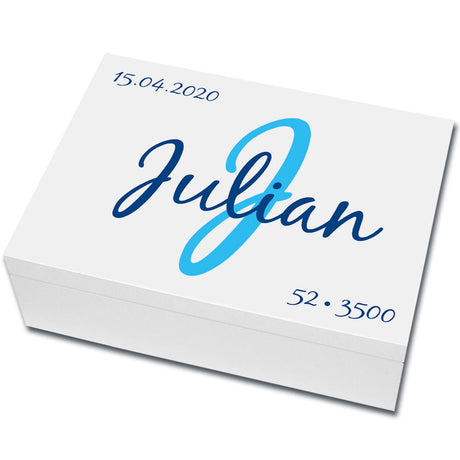 baby-erinnerungsbox-mit-namen-initial-weiss