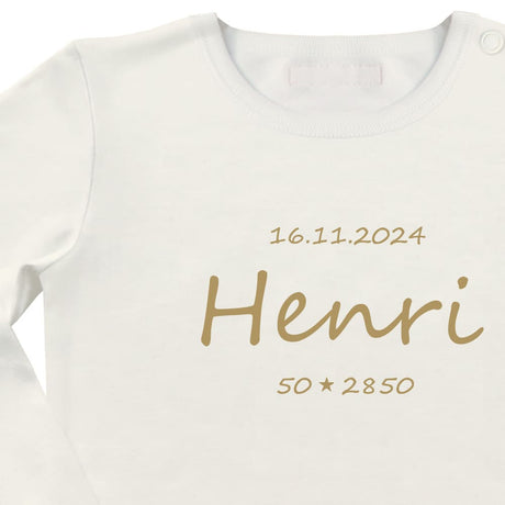 babyshirt-mit-namen-hallo-welt