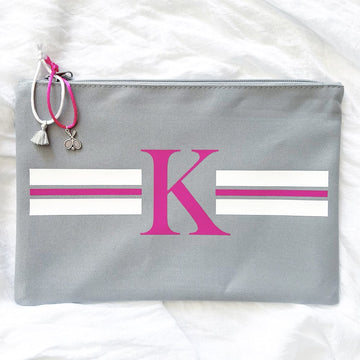 kosmetiktasche-mit-monogramm grau